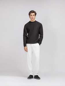 เสื้อสเวตเชิ้ตผู้ชายสำหรับงานปาร์ตี้ ยอดนิยม รุ่นใหม่ล่าสุด ปี 2025 ดีไซน์ปกเสื้อทันสมัย ผลิตจากโรงงานโดยตรง ทนทาน - Product Image 3