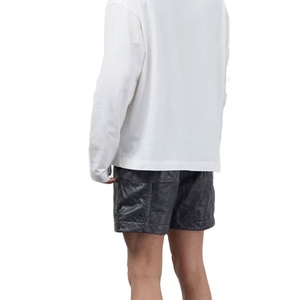 Shorts en cuir confortables et respirants de haute qualité pour hommes, fabriqués au Pakistan, prix bas, contraste de couleurs, shorts en cuir pour hommes - Product Image 5