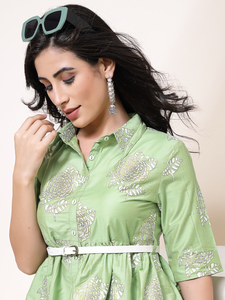 Ensembles Kurti sans manches en tissu Chanderi prêt-à-porter pour femmes, respirants, style ethnique, dernière collection, décontractés, pour le bureau, vente en gros - Product Image 5