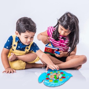 Reloj de aprendizaje OEM/ODM Montessori para bebés, ayuda didáctica y recursos de regalo para niños, juguete educativo al por mayor - Product Image 2