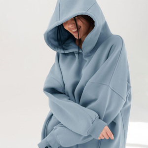 Sweat à capuche tendance, tissu lourd 500 g/m², motif brodé avec poche kangourou, coupe unisexe pour un confort quotidien - Product Image 2