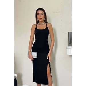 Robe fourreau noire en satin sans dos, confortable, à taille naturelle, vente en gros - Product Image 3