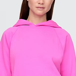 เสื้อฮู้ดผู้หญิงแบบเรียบง่าย แขนยาว ผลิตจากโรงงาน พร้อมโลโก้สั่งทำและฮู้ดสวมใส่สบายสำหรับฤดูหนาว - Product Image 2