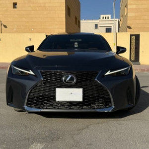 เล็กซัส IS300 V6 GCC AWD ปี 2022 มือสอง พวงมาลัยซ้าย เครื่องยนต์เบนซิน เบาะหนัง ระบบควบคุมความเร็วอัตโนมัติ ระบบควบคุมความเร็วคงที่ ระบบอัตโนมัติ - Product Image 1