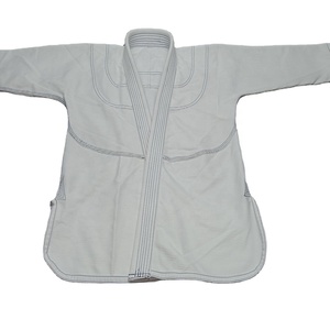 Kimono de Jiu Jitsu brésilien bleu en polyester/coton avec logo personnalisé BJJ Gi pour Gym MMA Rash Guard avec service OEM 380g - Product Image 1