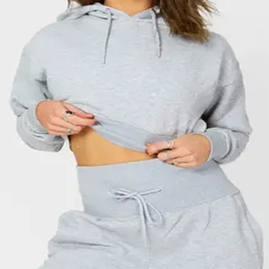 Vente en gros de sweats à capuche courts en molleton doux pour femmes, grande taille, à manches longues, avec logo personnalisé, respirants, avec cordon de serrage, pour l'hiver - Product Image 5