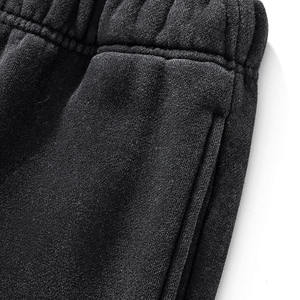 Pantalones Deportivos Holgados para Hombre - Pantalones de Chándal de Tela Suave Personalizados, Nuevo Diseño Masculino, Moda Urbana Cálida para Invierno - Product Image 3