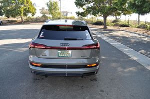 Voiture à énergie nouvelle à vendre, modèle 2022 e-tron GT - Product Image 3