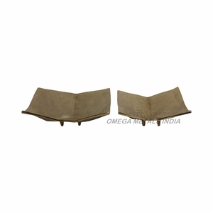Juego de cuencos para servir de metal con textura de bronce rústico de alta calidad con forma de V única y base resistente para una cena y decoración elegantes - Product Image 1