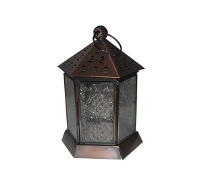 โคมไฟรูปเทียนสไตล์โมรอคโคพร้อมแท่นวางเทียนชุบแบบโบราณทำด้วยมือ - Product Image 4