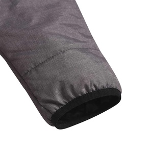 <b>Travel</b> Friendly Stylish Outdoor Quilted Jacket Small Order Quantity Street Style Custom Label Printed Zipper Waterproof Winter - Product Image 3