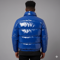 Blouson matelassé pour homme en toile vernie brillante bleu roi, col montant, logo frontal, à capuche, hiver, rembourré, antibactérien, avec fourrure