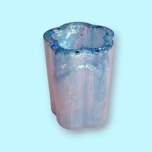 Top Quality Design Resin Pen Holder High On Demand Latest Cute Mini Resin Pen Holder Folk Art Style <b>Desk</b> top <b>Ornament</b> Holder - Product Image 3