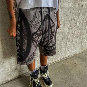 Short en coton surdimensionné délavé à l'acide pour hommes personnalisé 100% lourd avec impression DTG à motif solide et décontracté - Product Image 2