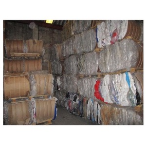 Déchets de film LDPE en couleurs naturelles et mélangées, adaptés au recyclage et à la fabrication. - Product Image 1