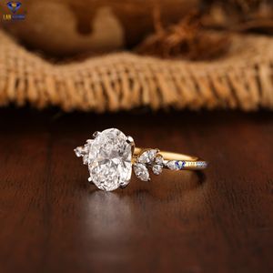 2.202 TDW Anillo de diamante de corte brillante ovalado, Marquesa y redondo Ajuste de piedra lateral de oro amarillo Piedra de laboratorio de diamante Hpht/Cvd - Product Image 2