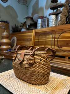 คลาสสิก lombok แฮนด์เมดรูปไข่ ketak กระเป๋า ATA ทอสายหนังกับแบบดั้งเดิม Sasak tenun Liner หัตถกรรมเครื่องจักสานจากประเทศอินโดนีเซีย - Product Image 2