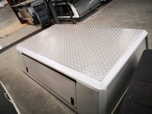 Factory Direct 5.7ft Offroad Aluminio Hardtop Canopy Shell Ajuste perfecto para camionetas y automóviles como Sierra - Product Image 6