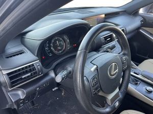 Offre exceptionnelle : Lexus IS 350 RWD d'occasion 2020 - Prêt à être expédié - Product Image 2