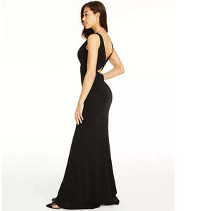 Abito lungo da donna Emerald Sundae nero con scollo a V e cut-out, stile festa, taglie XL, silhouette a tubino, vita naturale - Product Image 3