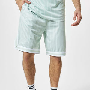 Short de basket-ball Short de basket-ball OEM personnalisé pour hommes Sublimation 100% équipe de basket-ball en maille de polyester deux poches - Product Image 1