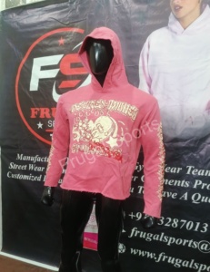 เสื้อฮู้ดดี้โอเวอร์ไซส์ ขอบดิบ แขนจั๊มพ์ ผ้าฟลีซหนานุ่ม 100% คอตตอน สตรีทแวร์ ทรงบ็อกซี่ ไม่มีริบ ขอบดิบแบบมินิมอล น้ำหนัก 350 กรัม - Product Image 3