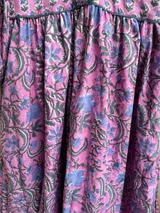 Robe longue bohème en coton à fleurs, décolleté en V, style décontracté avec décoration brodée, motif imprimé 100% coton - Product Image 2