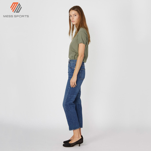 เสื้อยืดผ้าฝ้ายผู้หญิง – คอลเลกชันฤดูร้อน เสื้อยืดพิมพ์ลายโลโก้แบบกำหนดเอง แขนสั้น - Product Image 4