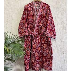 Peignoir en coton 60s imprimé à la main, collection été, vente en gros - Product Image 6