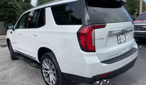Auto Usata Pulita ed Economica 2022 <span class=keywords><strong>GMC</strong></span> Yukon Denali SUV Spedizione in Tutto il Mondo - Product Image 6