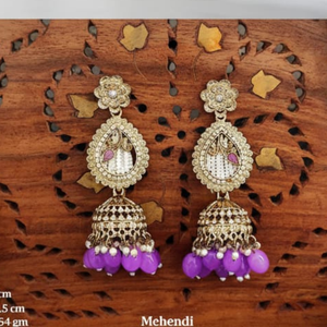 Boucles d'oreilles antiques élégantes en or Bijoux ethniques indiens traditionnels faits à la main, parfaits pour les mariages, les festivals et les fêtes - Product Image 1