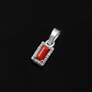 Colgante de Coral Rojo Natural con Corte Baguette y Halo de Moissanita, Plata de Ley 925, Collar de Gema Roja de Lujo, Joyería Fina - Product Image 2