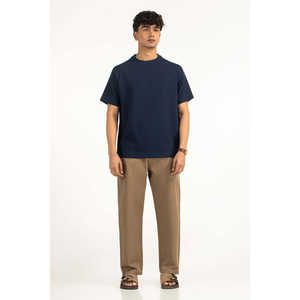 Camisetas de Punto de Corte Regular con Peso de Tela de 200 g/m², Estampado Gráfico Comprimido Disponible en Métodos de Impresión DTG y Serigrafía, Etiqueta Personalizada - Product Image 2