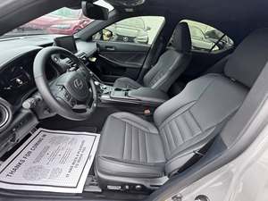 Lexus IS 350 F SPORT d'occasion 2025 - Product Image 5
