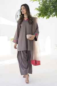 Custom Women's 3-Piece Plus Size Linen Breathable Reversible Loose Fit Long Sleeves Floral Casual Knee-Length Pakistan <b>Kurti</b> - Product Image 2
