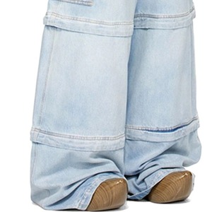 Jeans en denim à jambes évasées amples avec poches cargo personnalisées - Product Image 5
