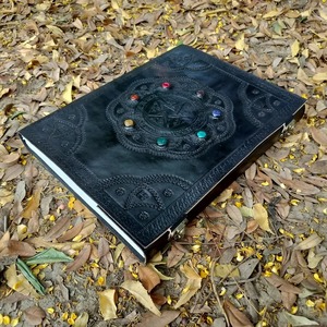 Personalizado Extra Grande A5 Espiral Diario Pentagrama Siete Piedra Organizador de cuero Logotipo personalizado Sillín Costura Embalaje de regalo - Product Image 3