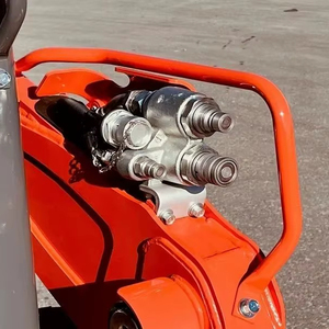 Nuevo Kubota SSV65 Skid Steer Loader Mini Tractor Loader Retroexcavadora frontal Kawasaki Cilindro hidráulico Bomba de caja de cambios PLC Core - Product Image 2