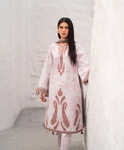 AJM Trade House 5579 Diseñador Étnico Paquistaní Mujeres Salwar Trajes Formal Seda Pesada Georgette para Fiestas - Product Image 5