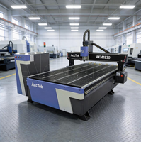 Machine de gravure CNC robuste AccTek AKM1530, prend en charge une zone de travail et une puissance personnalisables