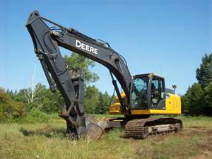 รถขุดตีนตะขาบมือสอง Deeree 210G รถขุดคุณภาพสูง - Product Image 2