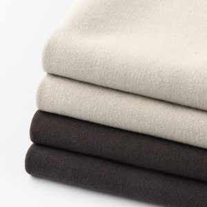 Camisetas de punto de algodón puro para hombres Camiseta de manga corta OEM Tela suave Ajuste personalizado Proveedor de ropa informal cómoda - Product Image 4