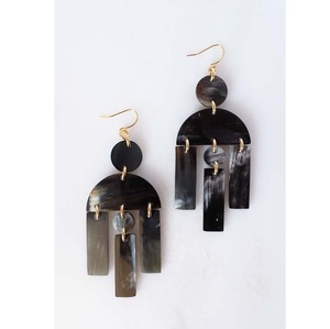 Boucles d'oreilles en corne de bœuf, bijoux élégants faits à la main, fabricant et fournisseur d'Inde, pour les occasions de fête et de cérémonie - Product Image 3
