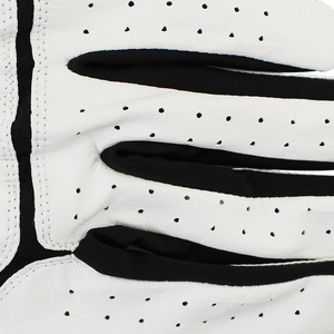 Guantes de golf de cuero Cabretta personalizados de calidad superior para hombres y mujeres Equipo deportivo transpirable con logotipo personalizado - Product Image 4