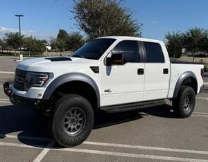 F-150 SVT Raptor 2011 d'occasion, moteur V8 de 6,2 litres, 4 roues motrices, suspension Icon Vehicle Dynamics - Product Image 1