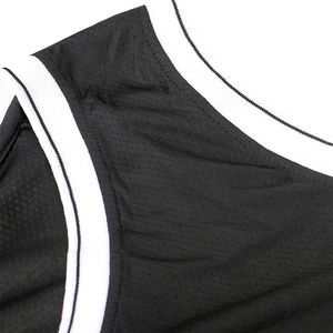 Uniformes de Baloncesto Personalizados Profesionales, Impresión por Serigrafía, Tejido Transpirable de Secado Rápido y Duradero para Clubes y Torneos - Product Image 4