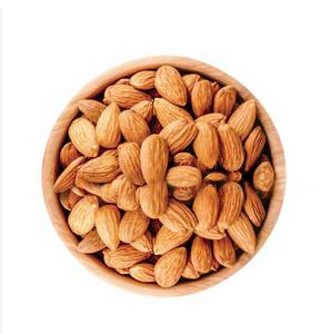 Vente en gros de noyaux d'amandes en vrac fraîchement emballés riches en nutriments séchés crus de fermes de confiance pour le grignotage et la cuisine - Product Image 4