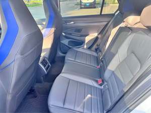 Seminuevo Clean 2024 Volks-wagen g0lf R 4Motion Hatchback Sedan 4D - Product Image 5