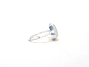 Vente en gros de bagues en cristal de quartz en argent sterling 925 pour femmes en forme de poire bijoux empilables faits à la main pour cadeaux - Product Image 2