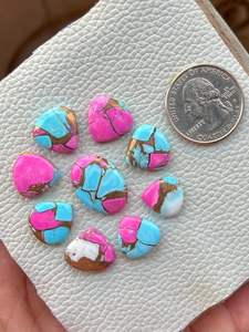 AAA + Haute Qualité 10pcs Petite Taille Barbe à Papa Kingman Turquoise Cabochon Pierres Précieuses Personnalisé Poli Naturel Lâche Rose Couleur - Product Image 4